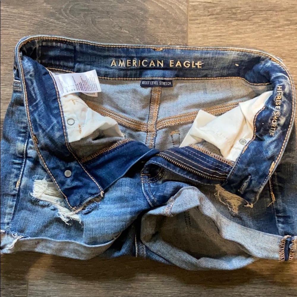 American Eagle Hi Rise Shorts Size 4